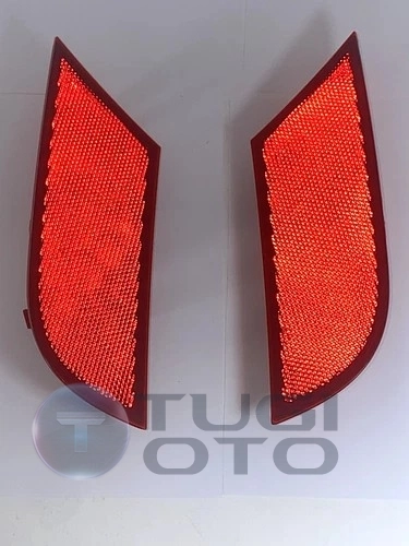 Orijinal | 2020-2026 Ford Escape Sol Arka Reflektörler LJ6B-13B41545-AA (FRDADM)